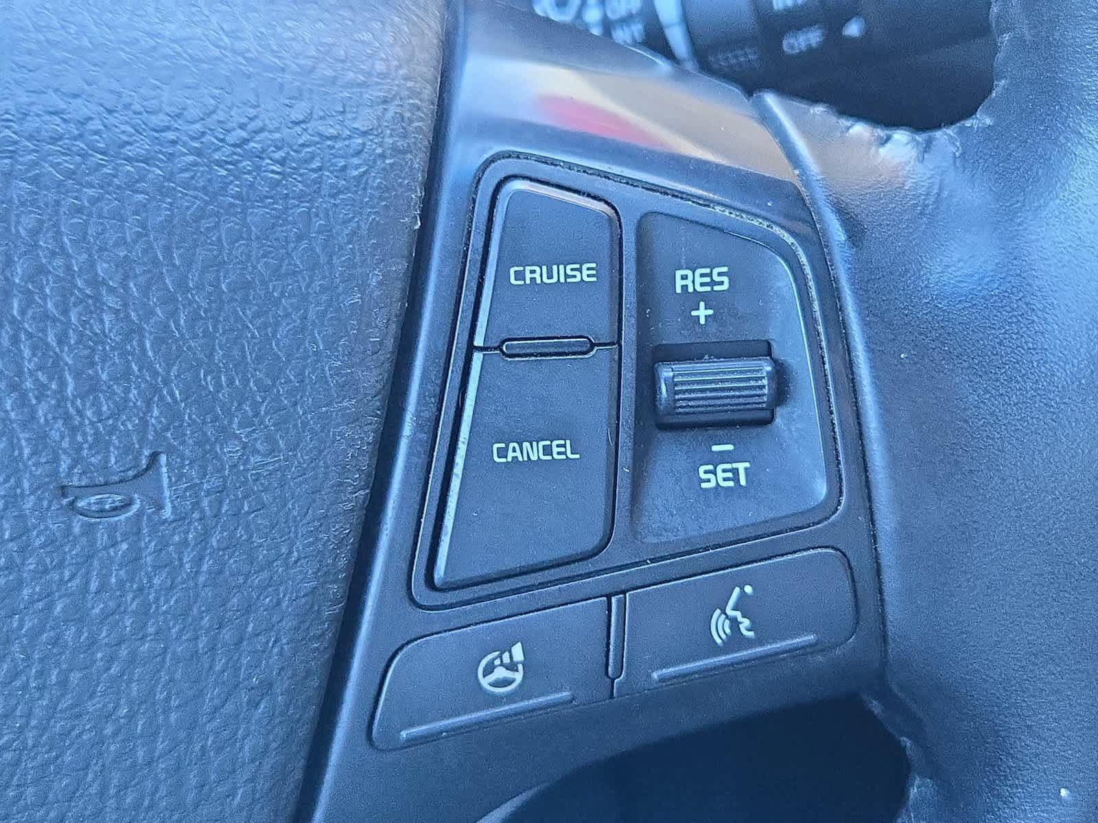 Used 2014 Kia Sorento SX w/ 3rd Row Package FWD image 25