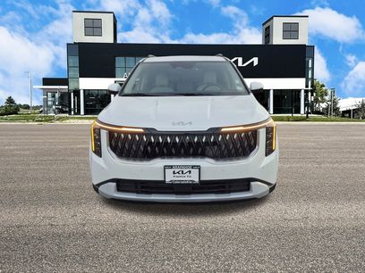 New 2026 Kia Carnival EX