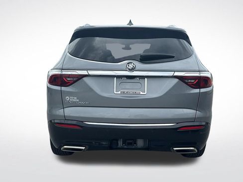 Used 2024 Buick Enclave Essence w/ Experience Buick Package FWD image 6