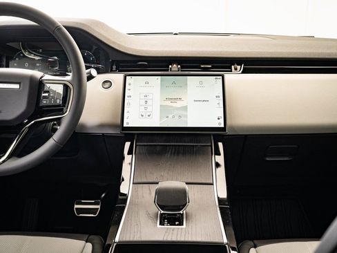 Used 2026 Land Rover Range Rover Evoque Dynamic SE image 30