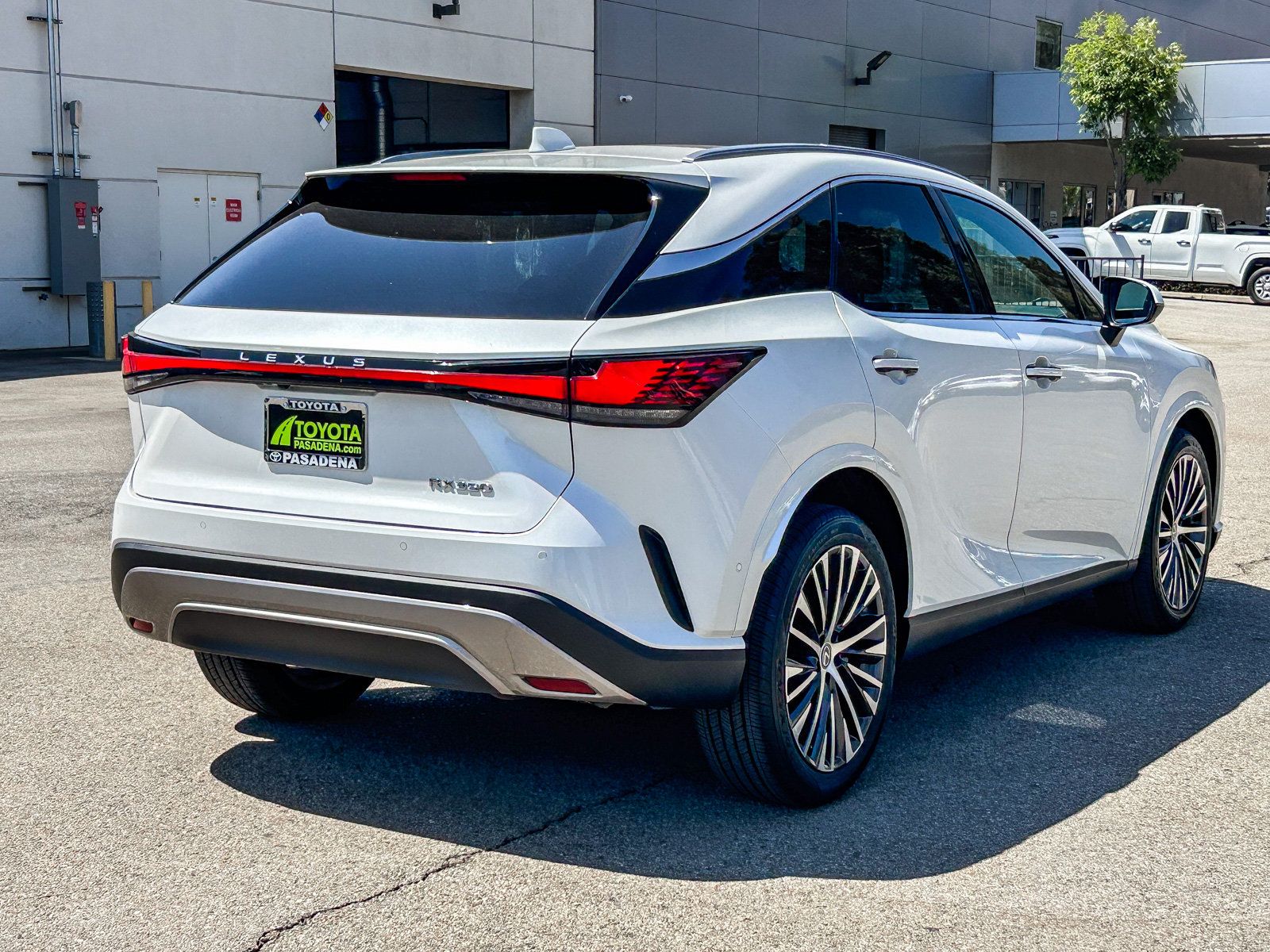 Used 2023 Lexus RX 350 Premium Plus w/ Cold Area Package FWD image 6