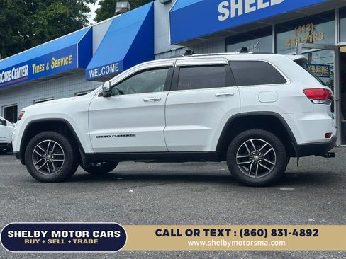 Used 2017 Jeep Grand Cherokee Limited w/ Luxury Group II AWD/4WD image 7