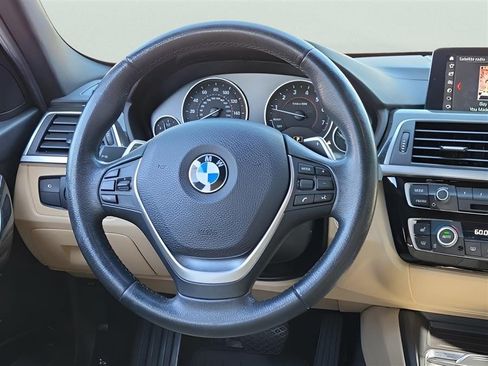 Used 2018 BMW 330i Sedan RWD image 13