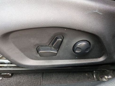 Certified 2023 Jeep Compass Limited image 13