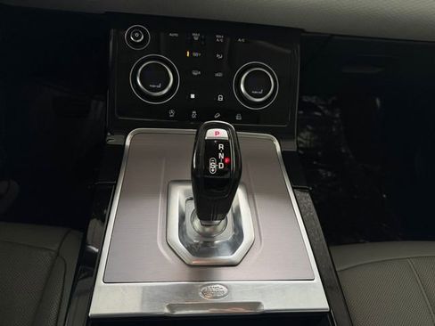 Used 2021 Land Rover Range Rover Evoque S image 23