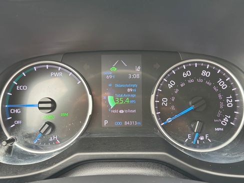 Used 2021 Toyota RAV4 XLE w/ Convenience Package AWD/4WD image 47