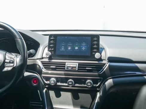 Used 2022 Honda Accord Sport image 12