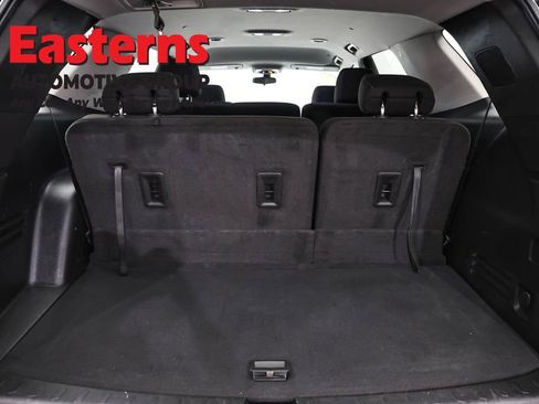 Used 2021 Chevrolet Traverse LS w/ LPO, Floor Liner Package AWD/4WD image 9