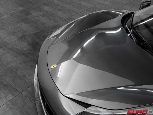 Used 2014 Ferrari 458 Italia Coupe RWD image 9