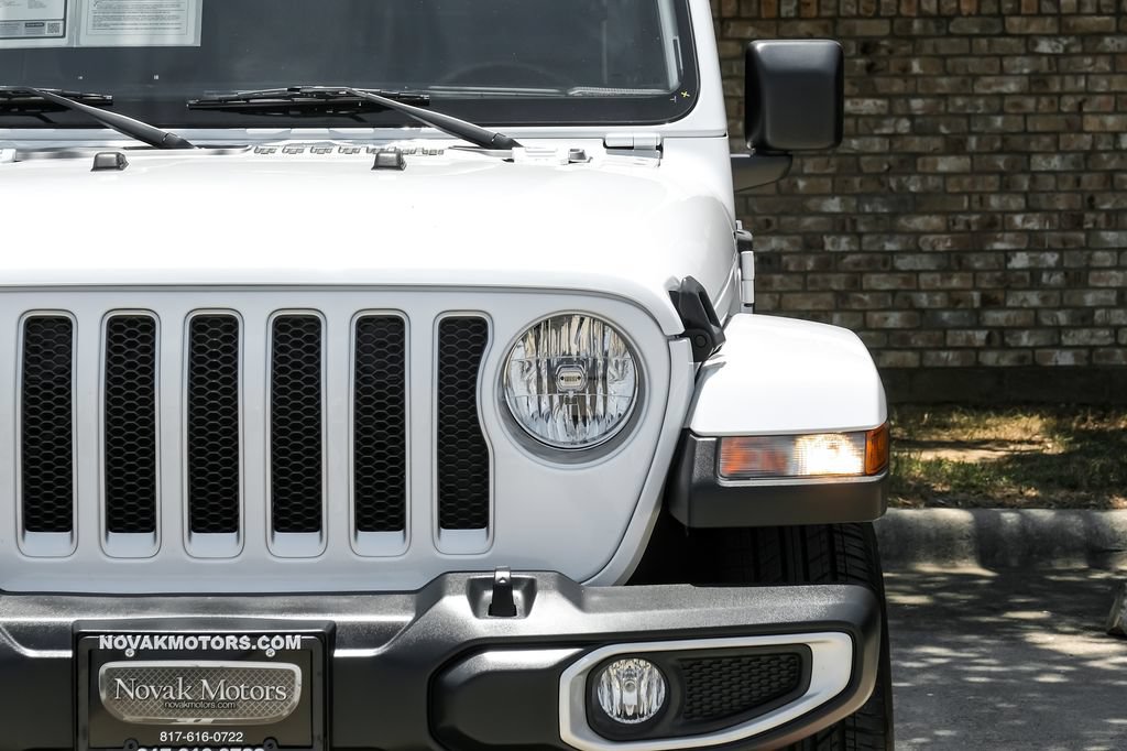 Used 2022 Jeep Wrangler Unlimited Sahara w/ Cold Weather Group AWD/4WD image 58