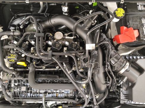 Used 2019 Ford Fusion SE image 30