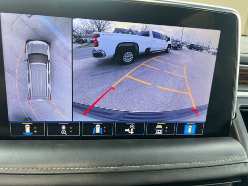 Used 2021 Chevrolet Tahoe High Country w/ Premium Package AWD/4WD image 66