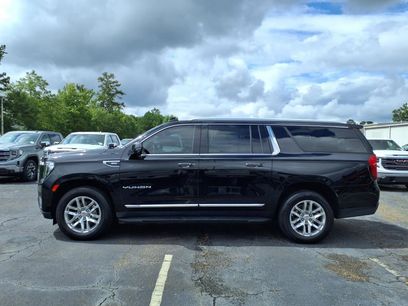 Used 2022 GMC Yukon XL SLT w/ SLT Luxury Package