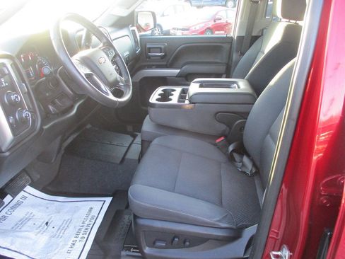 Used 2018 Chevrolet Silverado 1500 LT w/ All Star Edition image 18