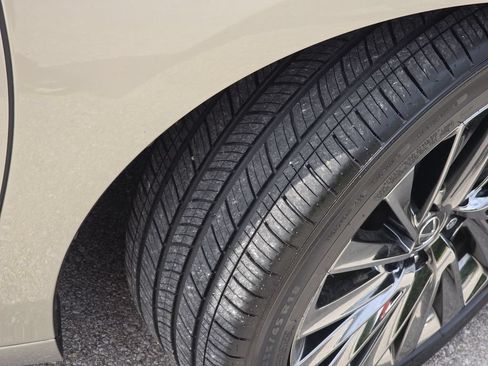 Certified 2024 Lexus ES 300h w/ Technology Package FWD image 11