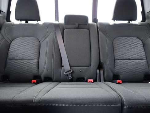 New 2026 RAM 1500 Big Horn w/ Night Edition image 10