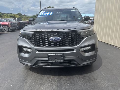Used 2023 Ford Explorer ST w/ Equipment Group 401A AWD/4WD image 3