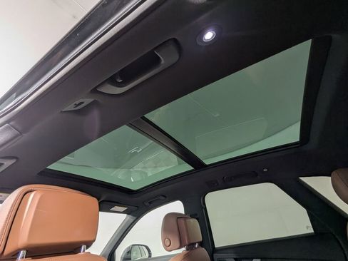 Used 2022 Audi Q5 2.0T Premium w/ Convenience Package image 17