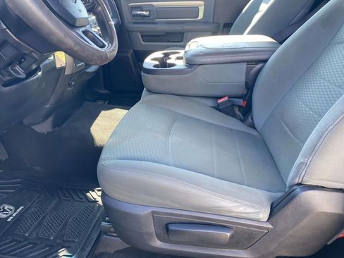 Used 2017 RAM 1500 Express image 11
