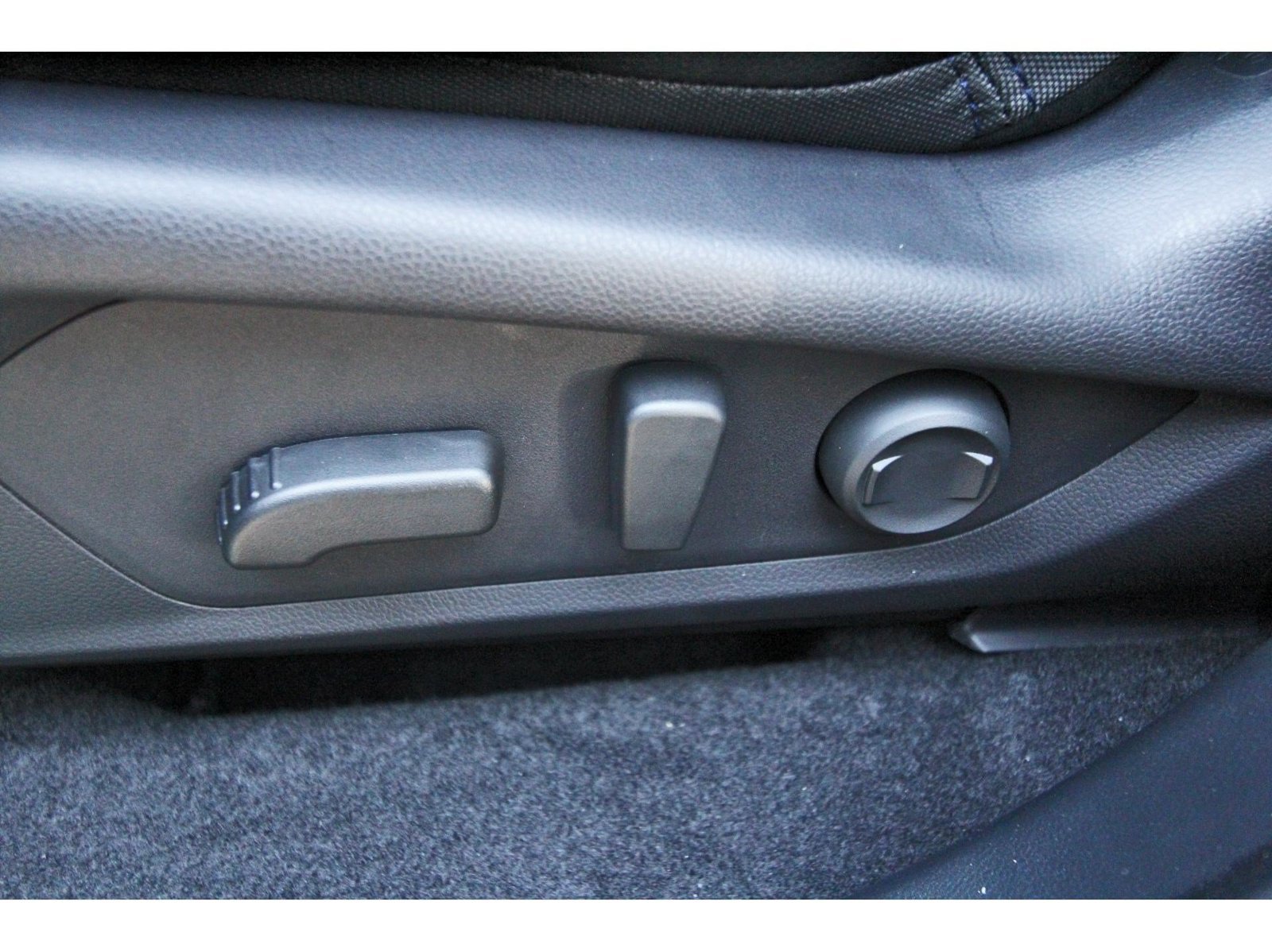 New 2026 Subaru Forester Premium AWD/4WD image 23