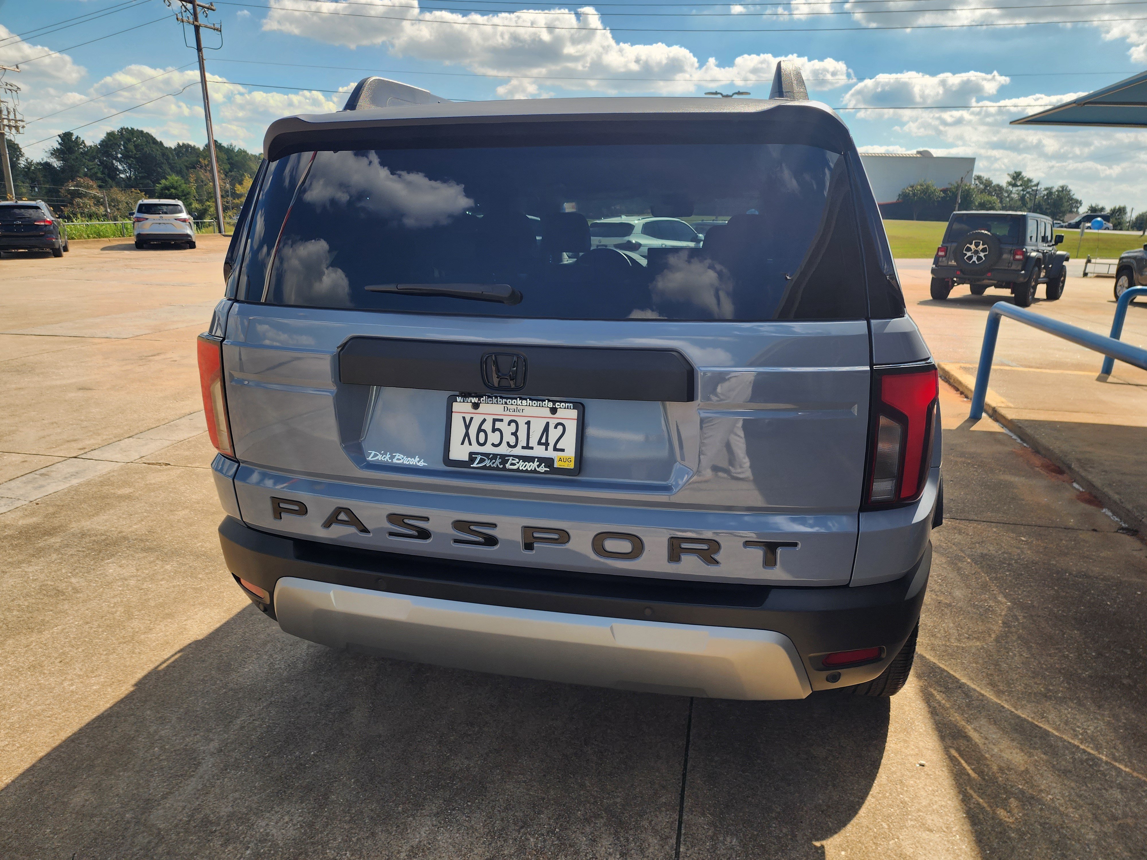 Certified 2026 Honda Passport RTL image 5