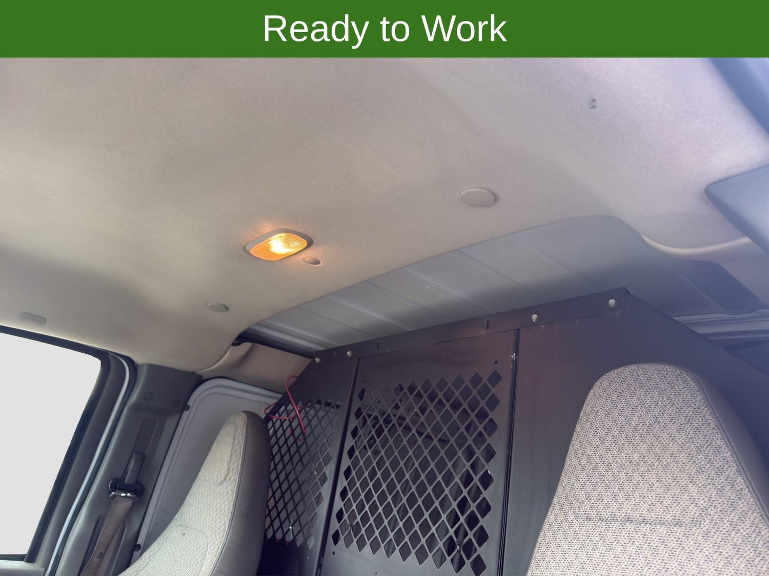 Used 2018 Chevrolet Express 2500 w/ Driver Convenience Package RWD image 26