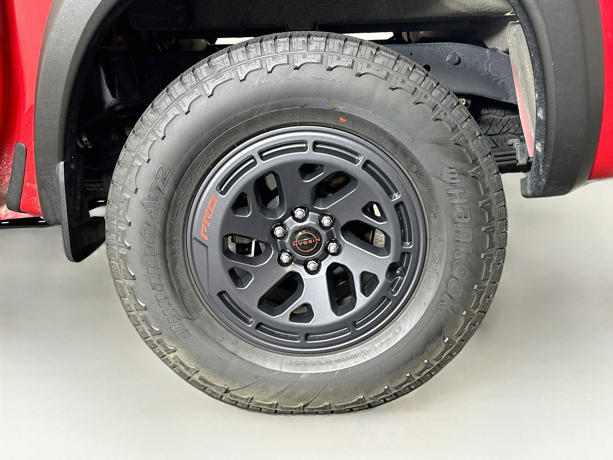 Used 2026 Nissan Frontier PRO-4X AWD/4WD image 11