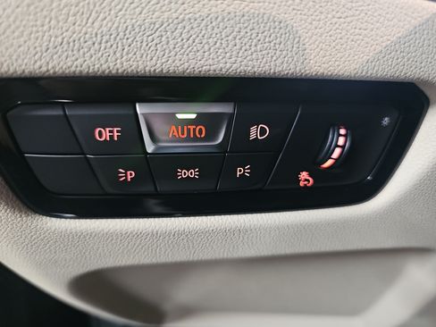 Used 2023 BMW i4 eDrive40 w/ M Sport Package RWD image 27
