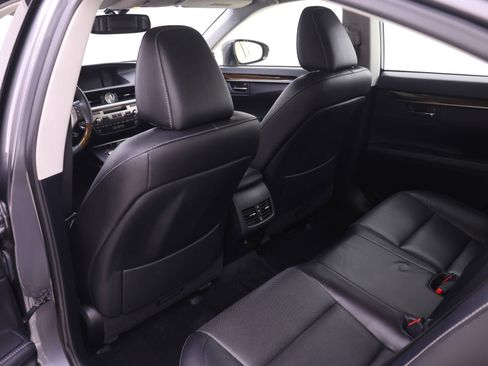 Used 2015 Lexus ES 350 w/ Luxury Package FWD image 14