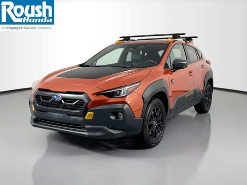Used 2024 Subaru Crosstrek 2.5i Wilderness w/ Crosstrek Mirror Package AWD/4WD image 1