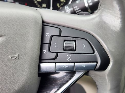 Used 2020 Cadillac XT6 Premium Luxury image 26