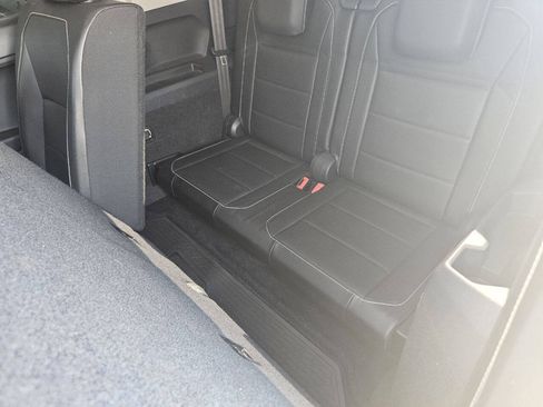 Used 2021 Volkswagen Tiguan S FWD image 14