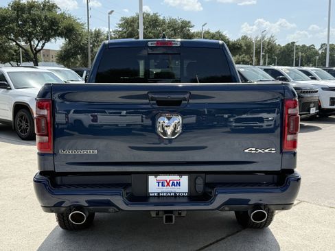 Used 2024 RAM 1500 Laramie AWD/4WD image 6