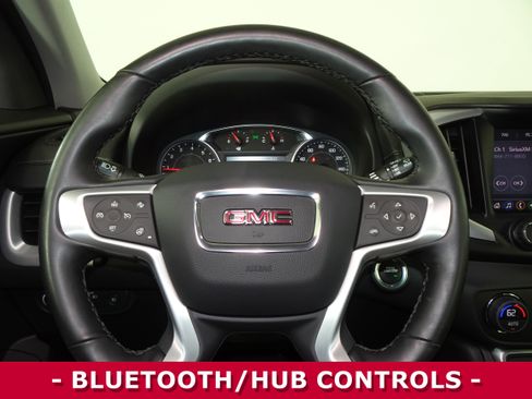 Used 2023 GMC Terrain SLT w/ LPO, Floor Liner Package image 13