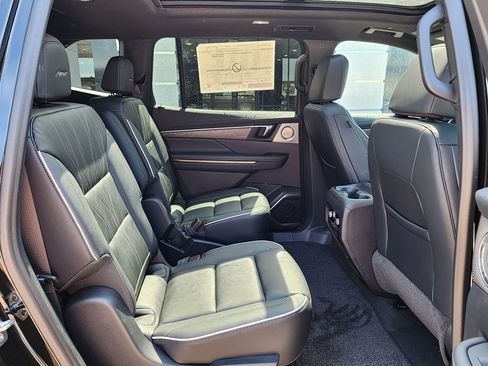 New 2026 Buick Enclave Avenir AWD/4WD image 46