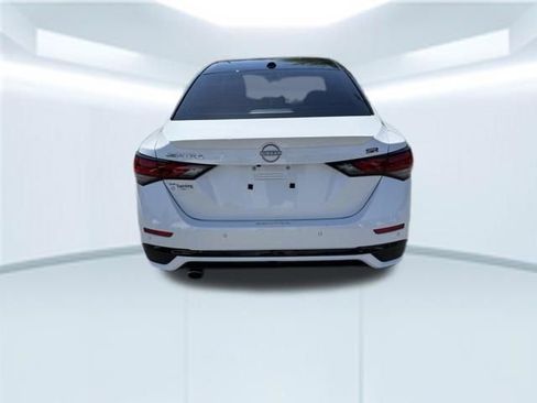 Used 2024 Nissan Sentra SR image 7