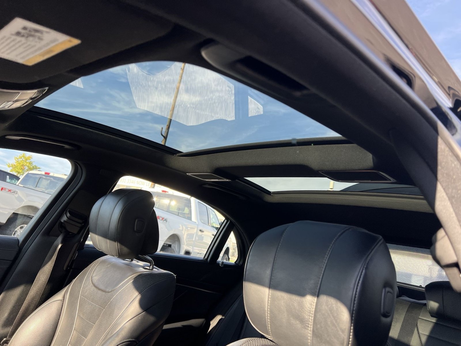 Used 2019 Mercedes-Benz S 560 4MATIC Sedan image 23