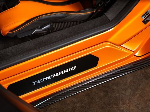 Used 2026 Lamborghini Temerario AWD/4WD image 27