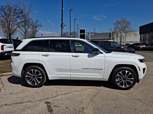 Used 2022 Jeep Grand Cherokee Overland image 7