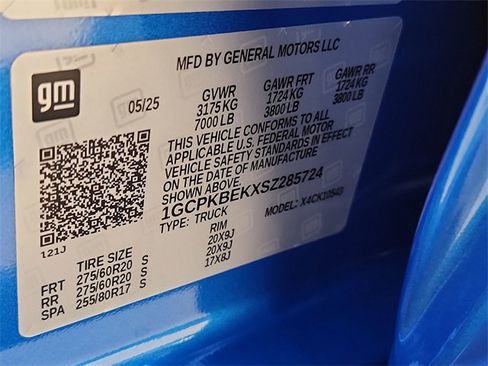 Used 2025 Chevrolet Silverado 1500 Custom w/ Turbomax Blackout Package image 32