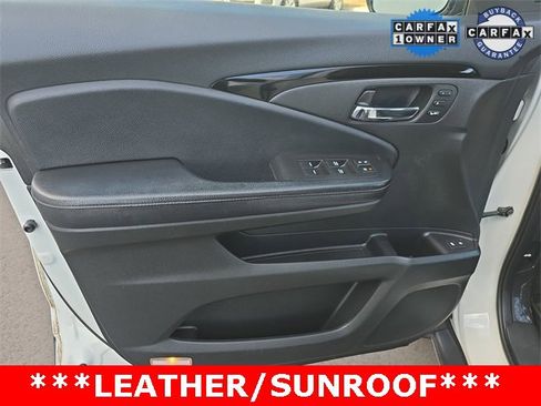 Used 2018 Honda Pilot Elite image 11