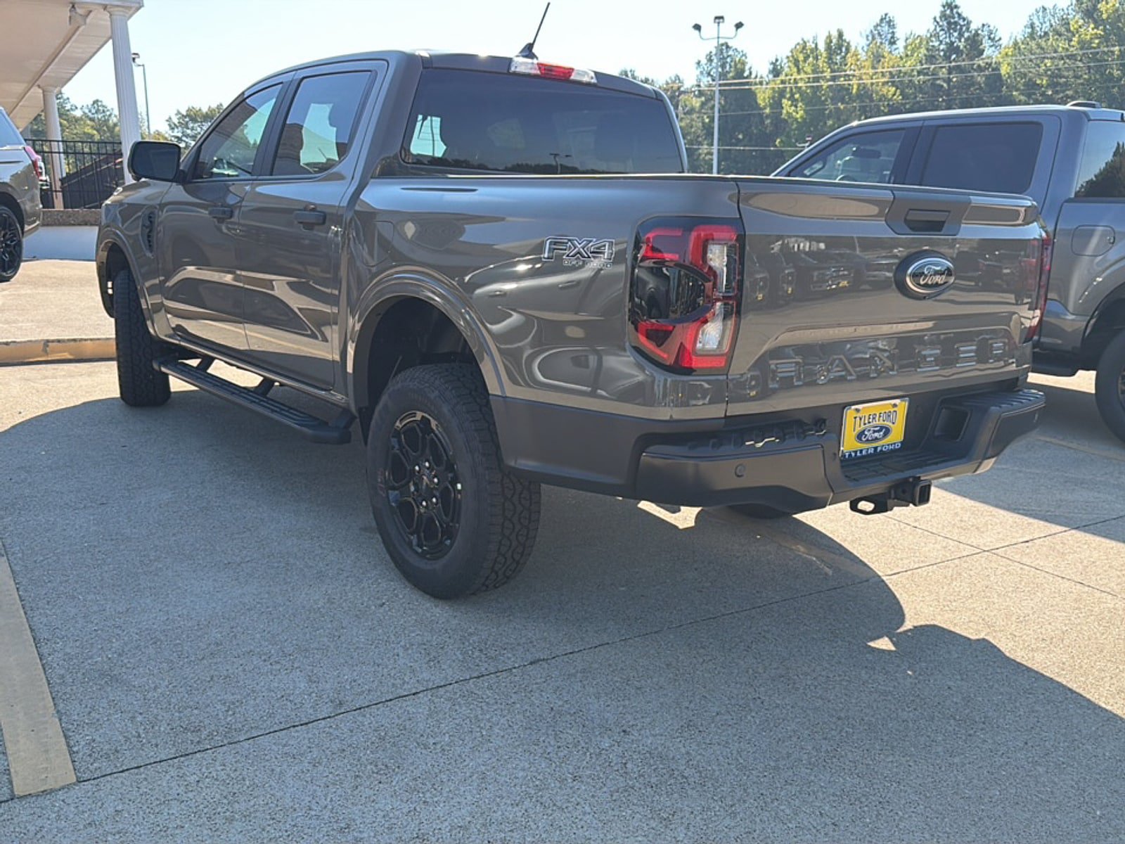 New 2026 Ford Ranger XLT w/ FX4 Off-Road Package AWD/4WD image 3