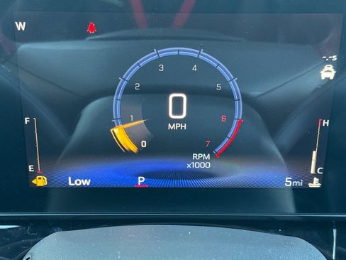 New 2026 Chevrolet Trax RS w/ Sunroof Package image 23