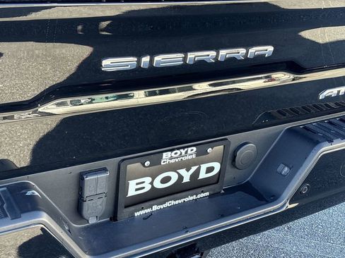 Certified 2024 GMC Sierra 1500 AT4X image 35