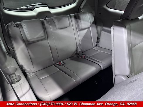 Used 2016 Toyota Highlander XLE FWD image 10