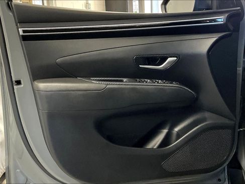 Used 2022 Hyundai Santa Cruz SEL image 9