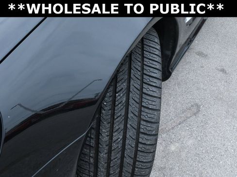 Used 2011 Mercedes-Benz SL 550 image 14