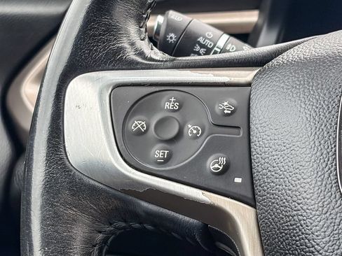 Used 2017 GMC Acadia Denali w/ Technology Package FWD image 19