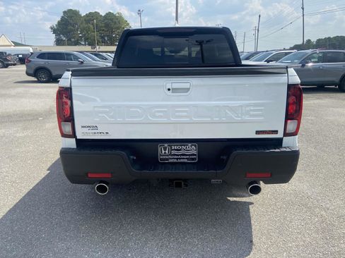 New 2025 Honda Ridgeline TrailSport image 3