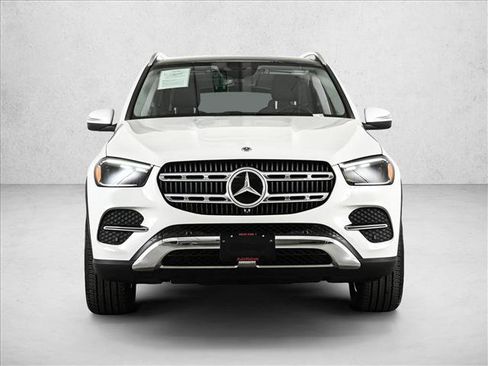 Certified 2025 Mercedes-Benz GLE 350 4MATIC image 2